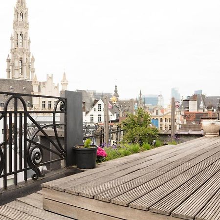 Duplex Dernier Etage Avec Terasse A Deux Pas De La Grand Place Брюссель Экстерьер фото
