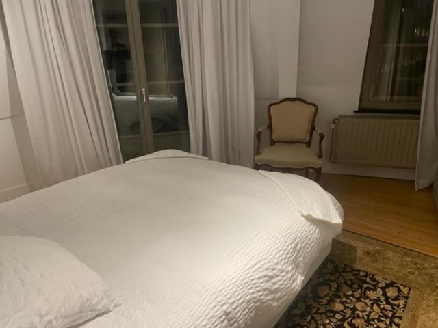 Duplex Dernier Etage Avec Terasse A Deux Pas De La Grand Place Брюссель Экстерьер фото